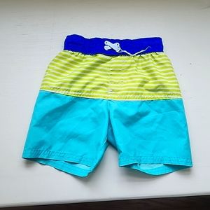 DONATED - Swimming shorts 4T